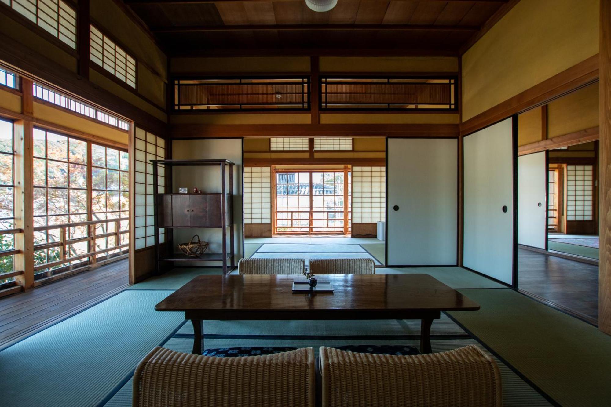 NIPPONIA HOTEL Ozu Castle Town Exterior foto